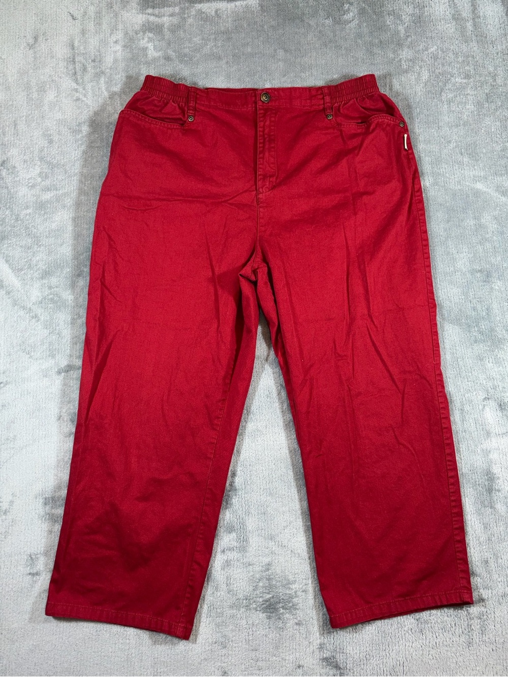 Vintage Blassport Women's Red Cropped Casual Pants